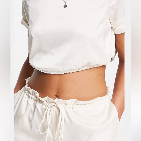 SKYLAR ROSE Two Piece Satin Wide Leg Drawstring Pant & Crop Top - Picture 4 of 12